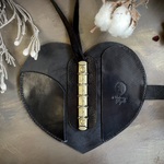 【本革手縫い】バレンタインなハート手帳🖤　（🐦‍⬛ブラック）