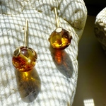 花アンバーの一粒ピアス🌼/6mm