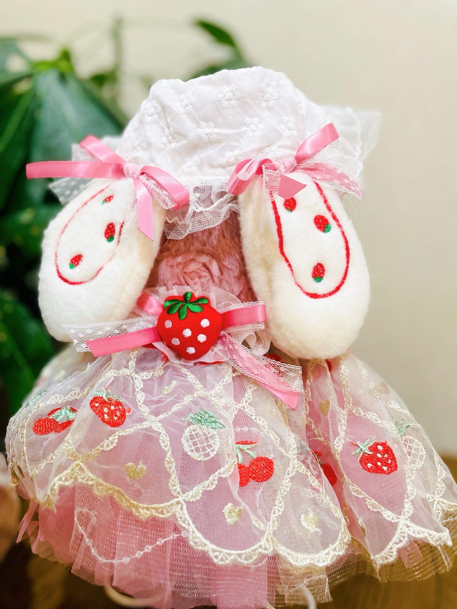 チュチュ可愛いふんわりいちごうさ耳ドレスワンピース ペット 犬