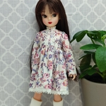 初代リカちゃんサイズの服　長袖　ワンピ