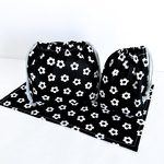 〘ランチグッズセット❁〙モノトーンフラワー 女の子 お弁当袋 給食袋 入園準備 保育園 かわいい 巾着 コップ袋 入学準備 サイズオーダーリボン ラベンダー ピンク 水色 ホワイト ブラック 黒