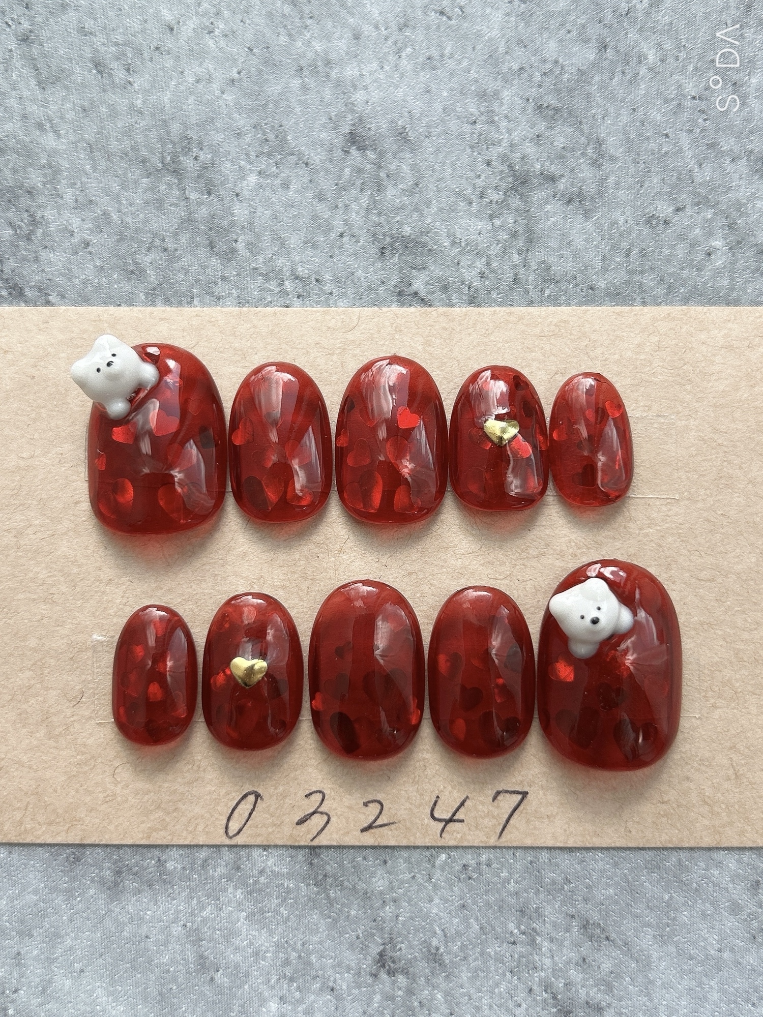 ネイルチップニュアンス奥行ホロハート3Dくまさん赤透け感975 - R nail 