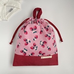 ネームタグ 付き 体操服袋 ( お着替え袋 ) ♡ いちご (持ち手付き)