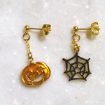 【送料込】ハロウィン ピアス(イヤリング) ①カボチャ&クモの巣