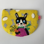 ハチワレうさぎのポーチ