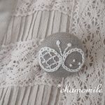 ちょうちょの刺繍ブローチ