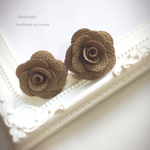 アースカラーflowerピアス