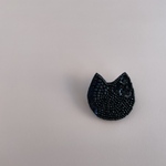 黒猫のcat faceブローチ＊保護猫活動支援作品