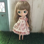 ネオブライス　２２ｃｍドールサイズドレス　虹の彼方に　ピンク