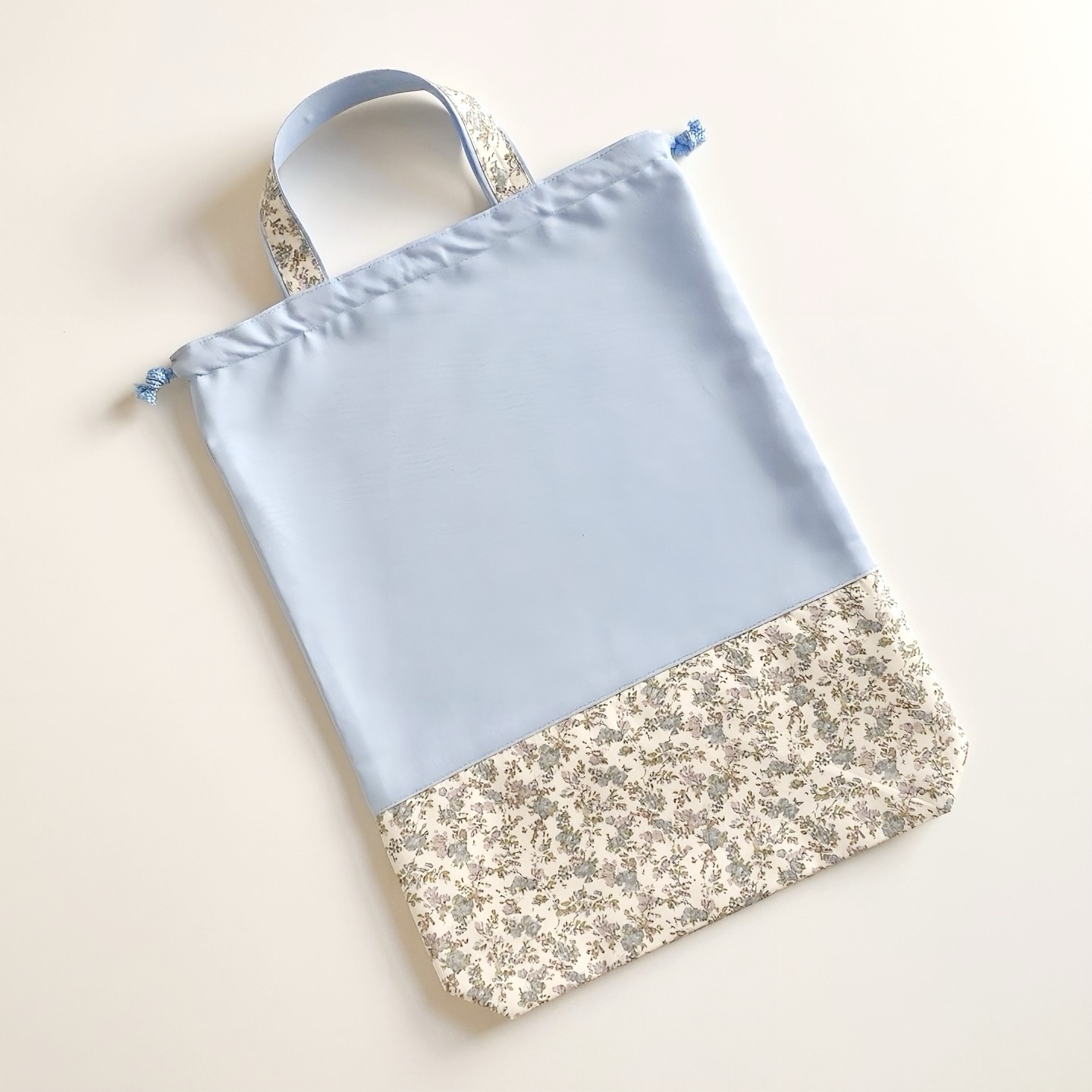 Libertyリバティ＊体操服入れ＊お着替え袋＊ブルー＊水色＊クラシカル