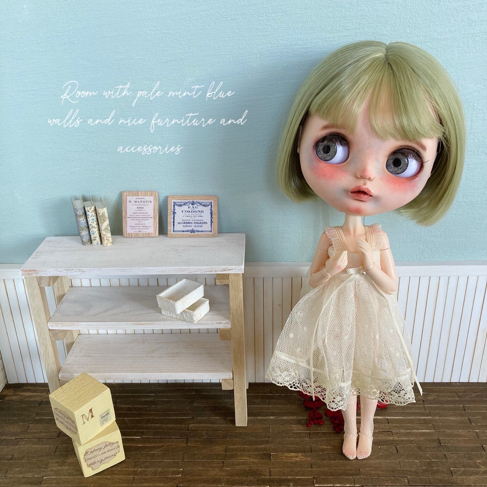 淡いミントブルーのお部屋セット-ミニチュア ハウス 背景ボード ブライス リカちゃん １／６ 家具 オビツ 棚 机 ドール ハンドメイド 小物 11,680円