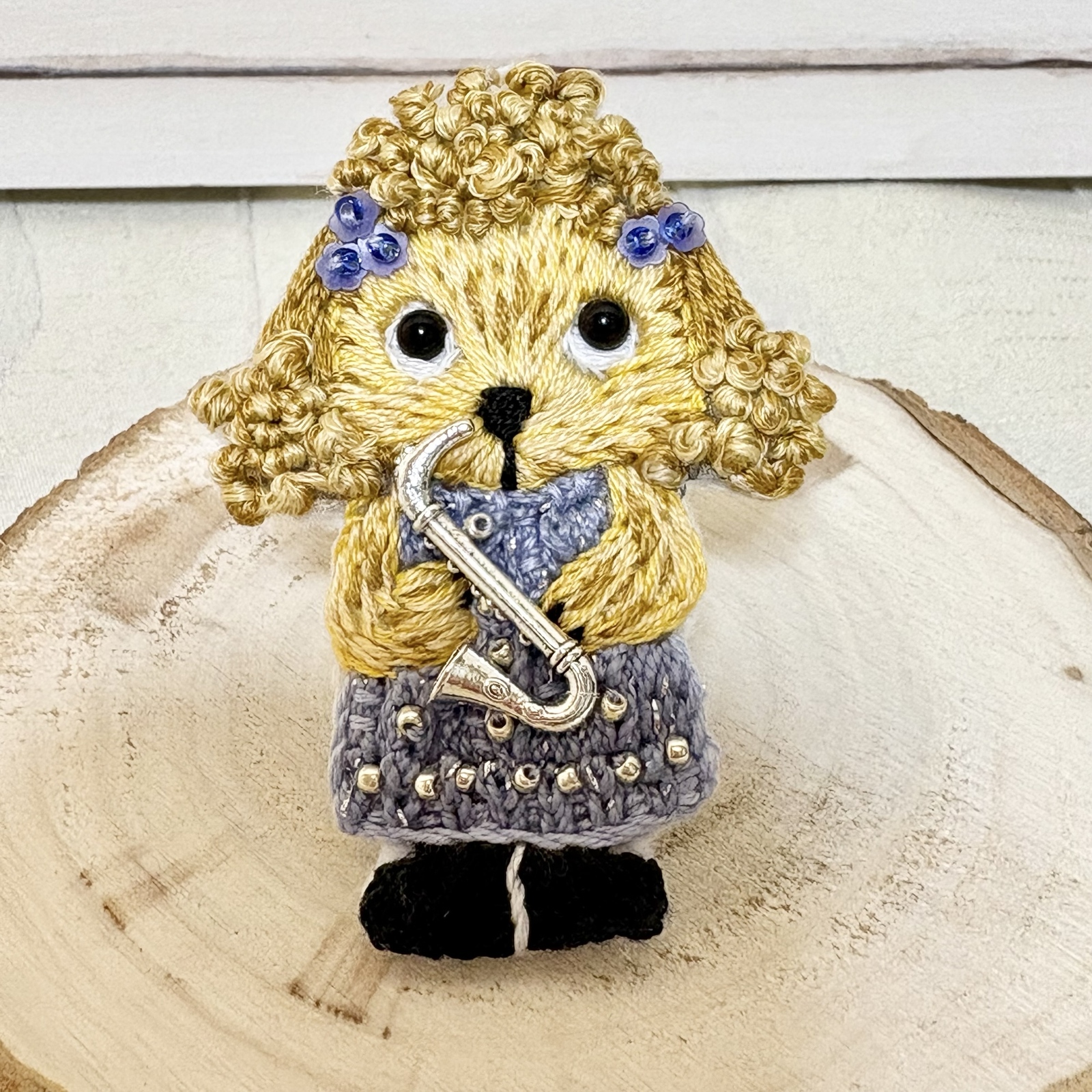 タケコブター コアラ スイカビーズ 刺繍 ブローチ ハンドメイド 公式ショップ】 コアラ タケコブター 刺繍 ハンドメイド スイカ