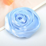 薔薇モチーフ　ソフトサテン　5cm*５cm　ブルー