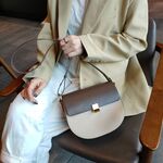 「フェミニン !」 ♥4色♥上質な厚手な天然牛革ショルダーバッグ♥牛革肩がけかばんバッグ
