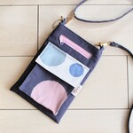 まるまるモチーフスマホポシェット