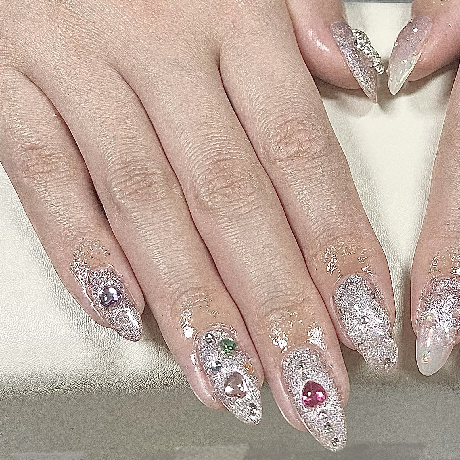 No.20 きらきらちゅるん🦋💗リーフ 蝶々 ネイルチップ