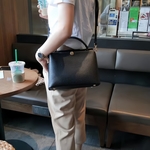  NEW ! •3WAY•4色•上質な厚手な天然牛革ハンドバッグ•牛革ショルダーバッグ•ショルダーストラップが2本付属