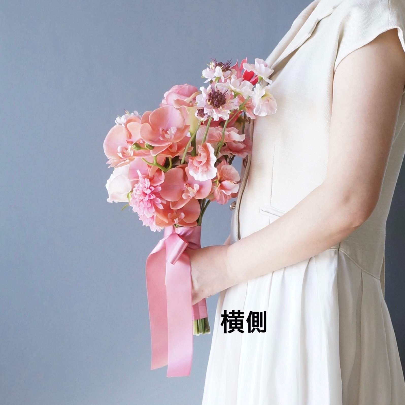 冬のピンクウェディングブーケ アーティフィシャルフラワー