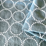 刺繍生地【70㎝×45㎝】【シアン】サークル柄　コットンリネン　タンバリン柄