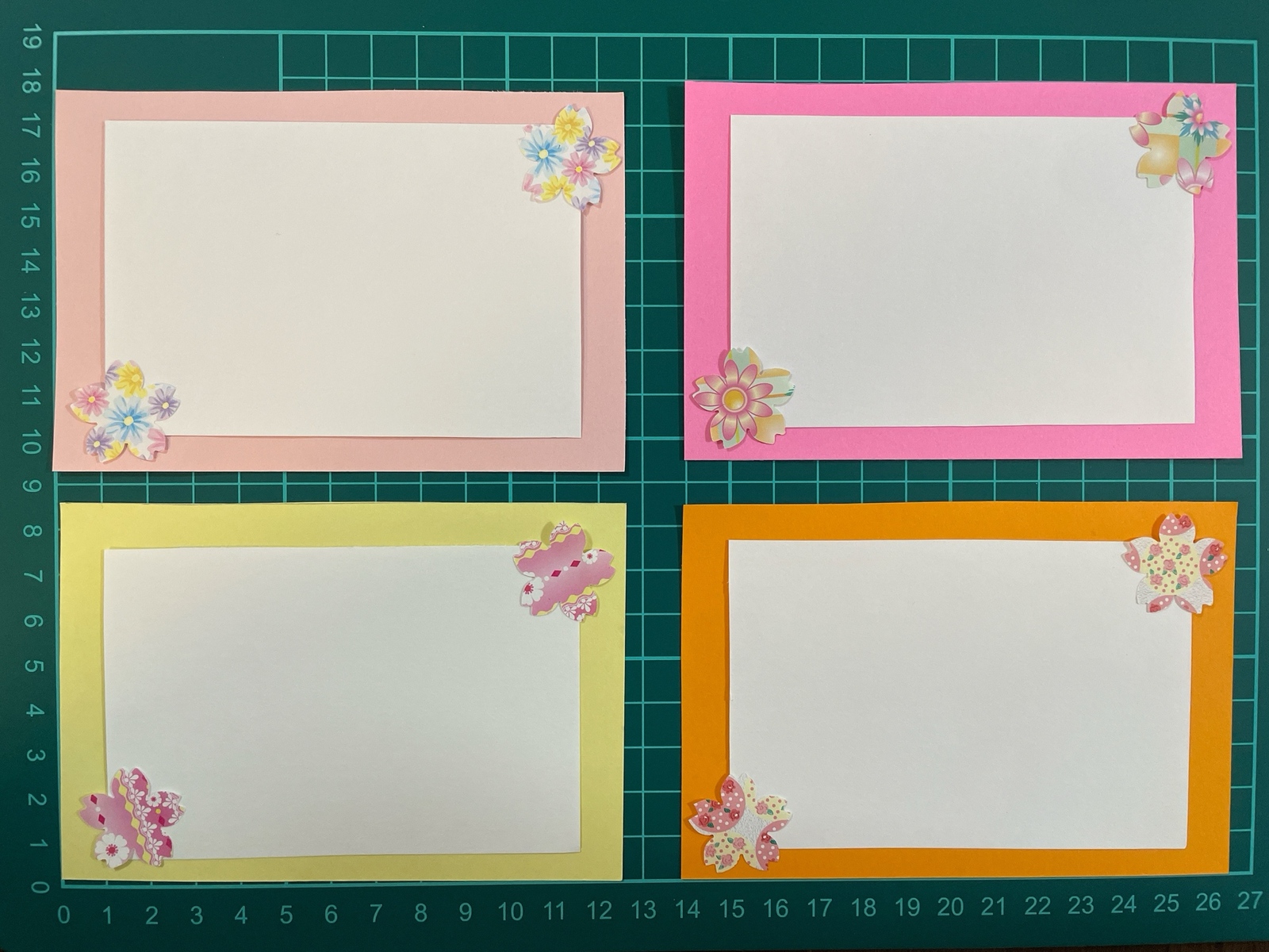 桜 メッセージカード 12枚 色紙 席札 画用紙 壁面製作 装飾 飾り 製作