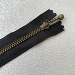 YKK 玉付きファスナー 25cm ［ブラック］