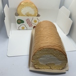 やみつきになるロールケーキ