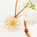 【肩凝りストレスフリー】dahlia ✴︎ necklace  ネックレス　ワイヤーアクセサリー　花モチーフ　ゴールド　母の日　バレンタイン　誕生日　贈り物　プレゼント　クリスマス