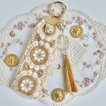 インド刺繍リボン　ハンドストラップ　キーホルダー