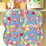 ◇ハンドメイド＊パッチワークキルト＊ダブルリングミニキルトブルー