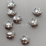 4pcs シルバー ネコちゃん メタルチャーム 猫