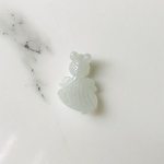 [P100-013］ ジェイド　JADE ヒスイ　本翡翠　ペンダントトップ　天然石　ミャンマー産　カービング　金魚