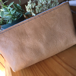 シンプルな本革ポーチ！キャメル色♡