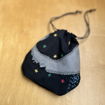Night sky パッチワーク刺繍巾着　midnight 5024 ネオン