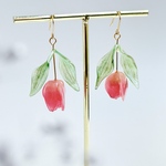飴細工みたいな　ちゅるちゅるチューリップピアス　イヤリング　イヤーカフ