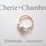 *White　Pearl　Ring*
