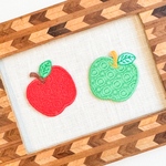 2枚セットミニりんごワッペン　刺繍ステッカー【アイロン、シール両用】色が選べます☆