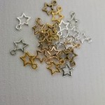 【在庫処分価格】透かし星のチャーム・10個セット・ゴールド【レジン・アクセサリー】