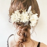 《再販》ドライフラワー髪飾り ヘアアクセサリー 和装ヘッドパーツ 卒業式 白 ウエディング 白無垢 ブライダル 結婚式 成人式 振袖 浴衣