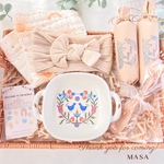 出産祝い 5点セット ˎˊ˗ 名入れ 女の子 ギフトセット 食器　リボン　スタイ　ベビーギフト　ヘアバンド　ベビー食器 うさぎ　ぬいぐるみ