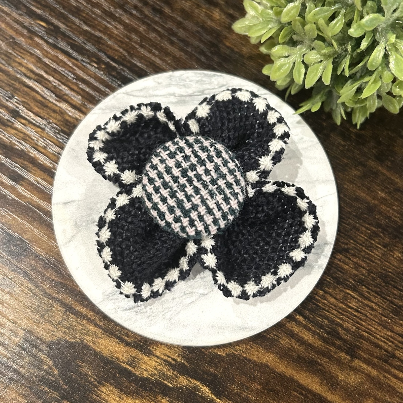 ミナペルホネン ハンドメイド ブローチアクセサリー コサージュ ⑧50ミナペルホネン ブローチ アクセサリー コサージュ
