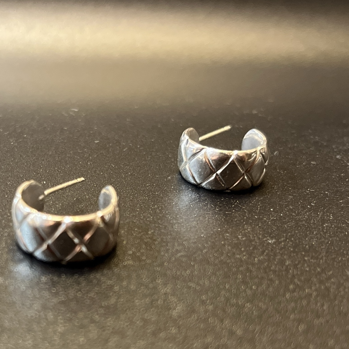 キルティングデザイン　シルバーピアス