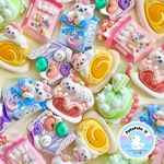 【10個】デコパーツ　ネコちゃんスイーツ　ケーキ　ドーナツ　かわいい　猫