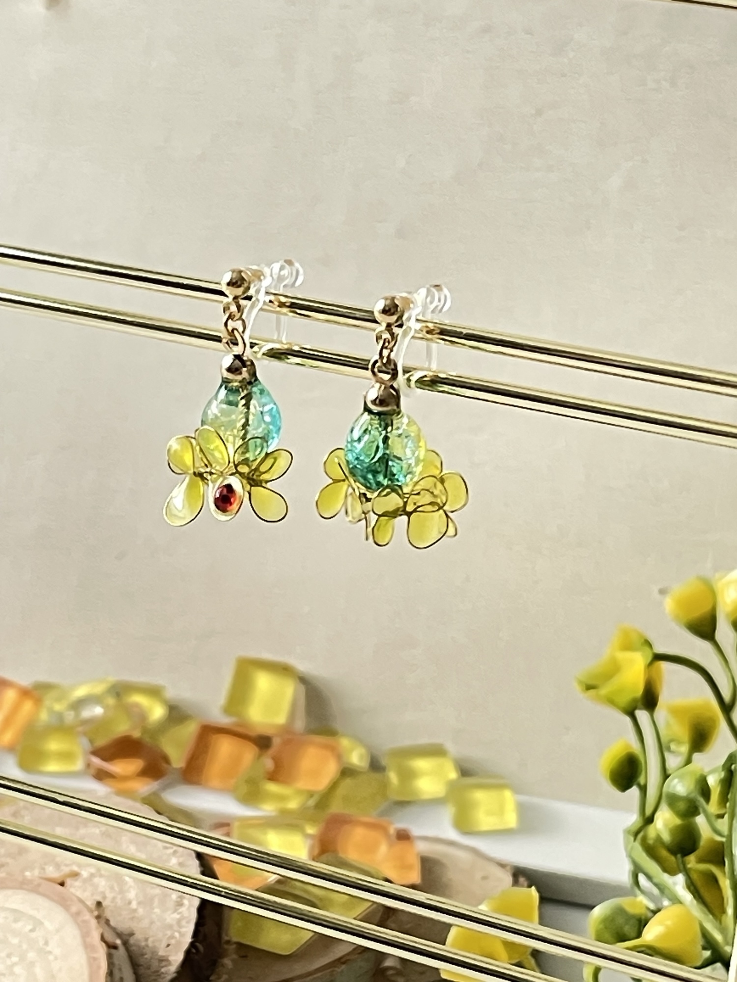 てんとう虫 - イヤリング・ノンホールピアスの人気通販 | minne