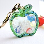 【訳あり品】💙❤️💛オーロラホログラム3色ハート入り青りんごシャカシャカキーホルダー s-4