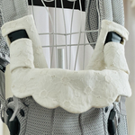 babybjorn☆ベビービョルン☆ハーモニー☆抱っこ紐カバー☆☆もくもくデザイン☆上品　華やか　マーガレット刺繍　オフホワイト　ダブルガーゼ　肩紐カバー付き