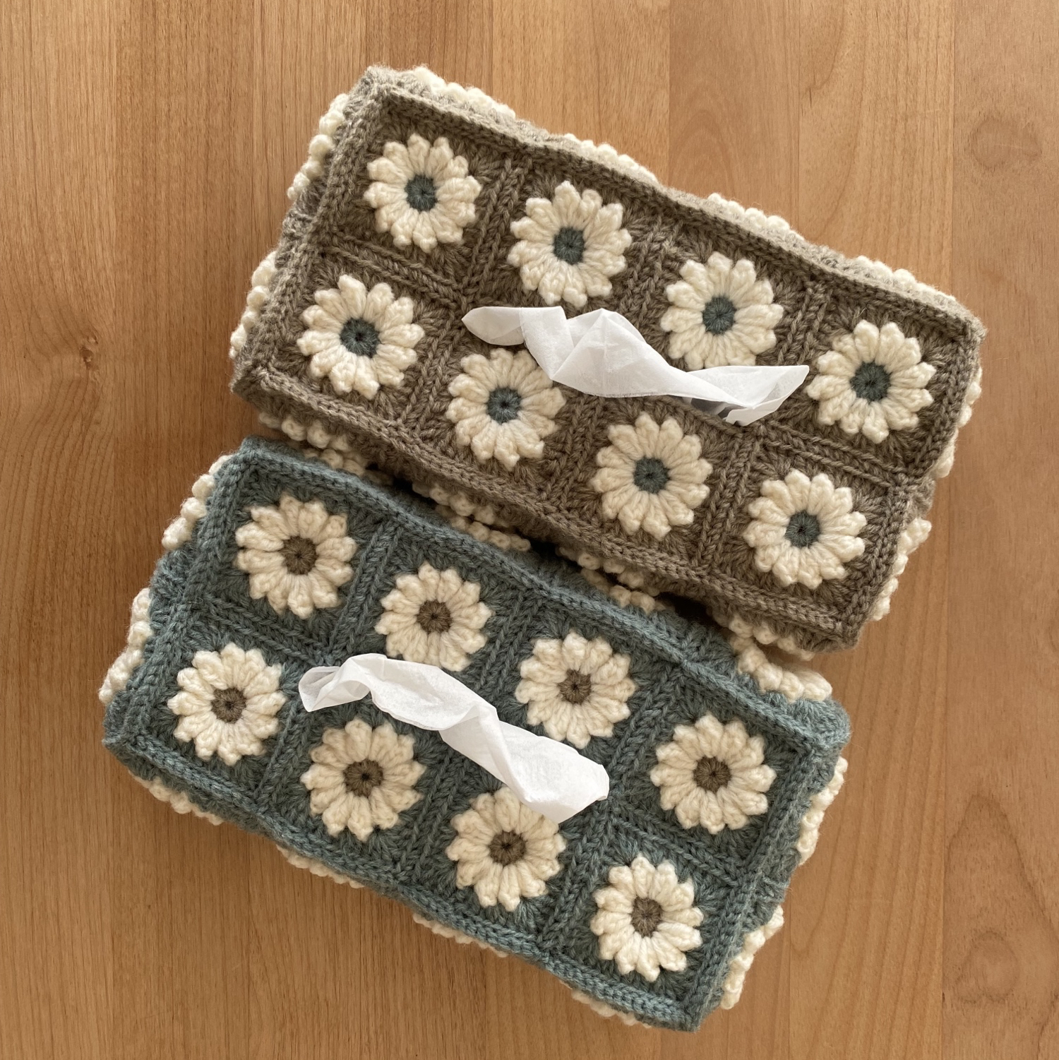 デイジーグラニースクエアティッシュボックスカバー - 하늘바람