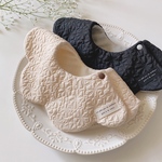 emboss flower bib                        ベビースタイ　出産祝い　ビブ　よだれかけ　もくもくスタイ　男の子　女の子　韓国　ナチュラル　エンボス