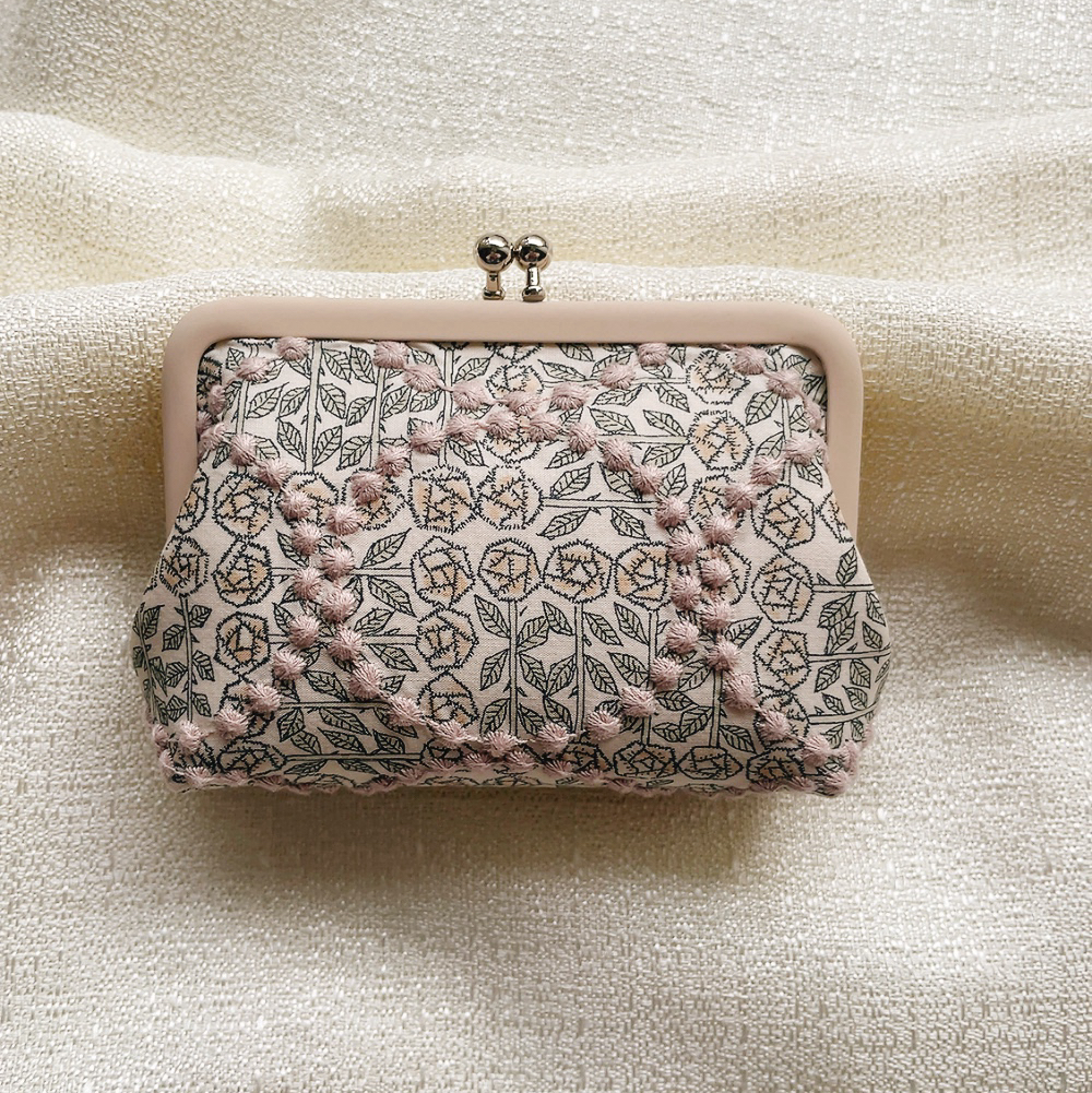 ミナペルホネン　ハンドメイド　がま口ポーチ ミナペルホネンハンドメイド がま口ポーチ - nan.coton | minne