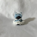 （5㎝ドール）ミニチュアドール服　襟付きふりふりスカート　水色