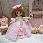 オビツ11♡みるくいちごドレス